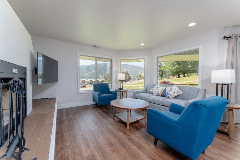 Lodge Condo Gallery The Wapato Trader